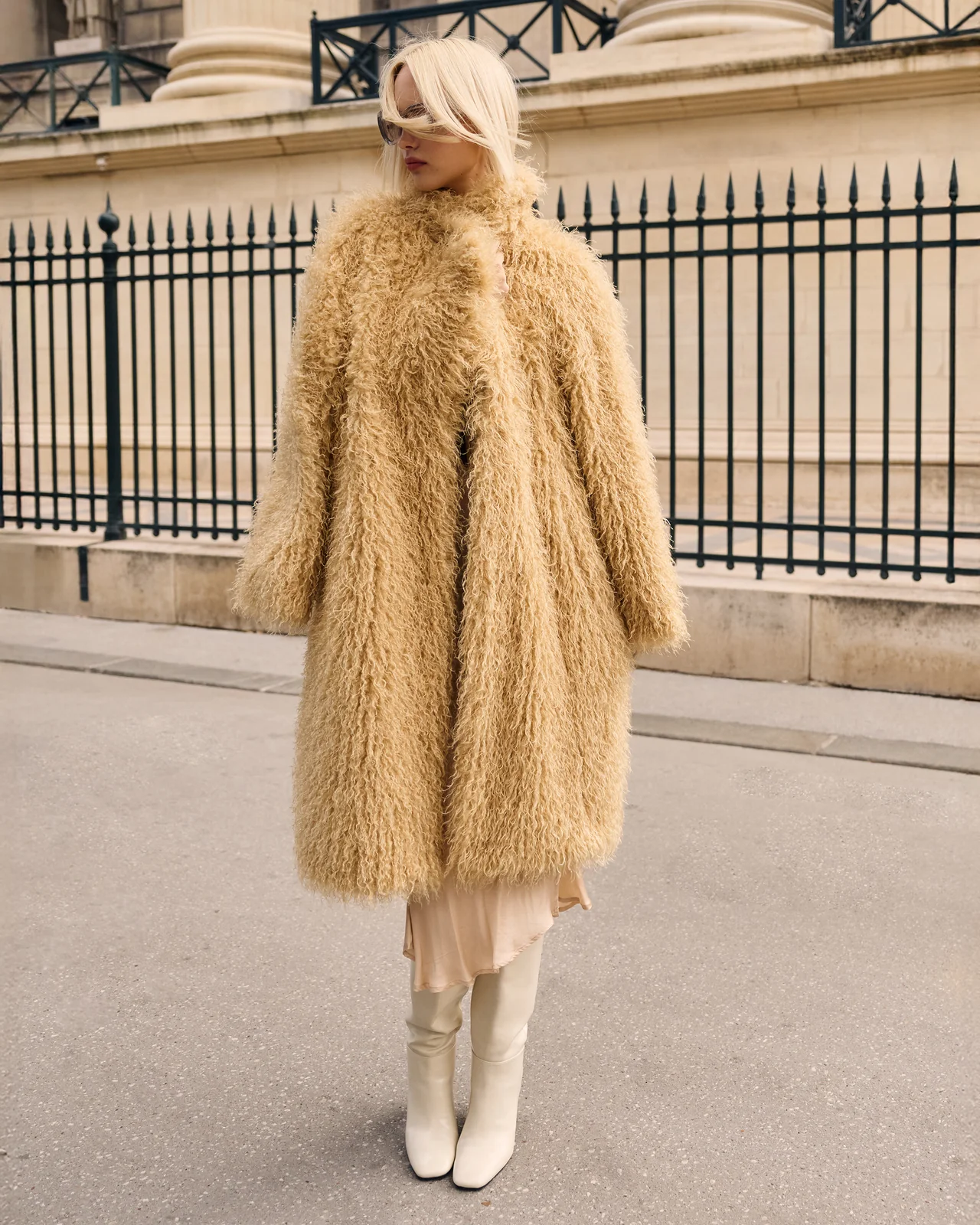 Abrigo de pelo Mabel | MESDEMOISELLES PARIS 55.jpg Abrigo de pelo Mabel | MESDEMOISELLES PARIS