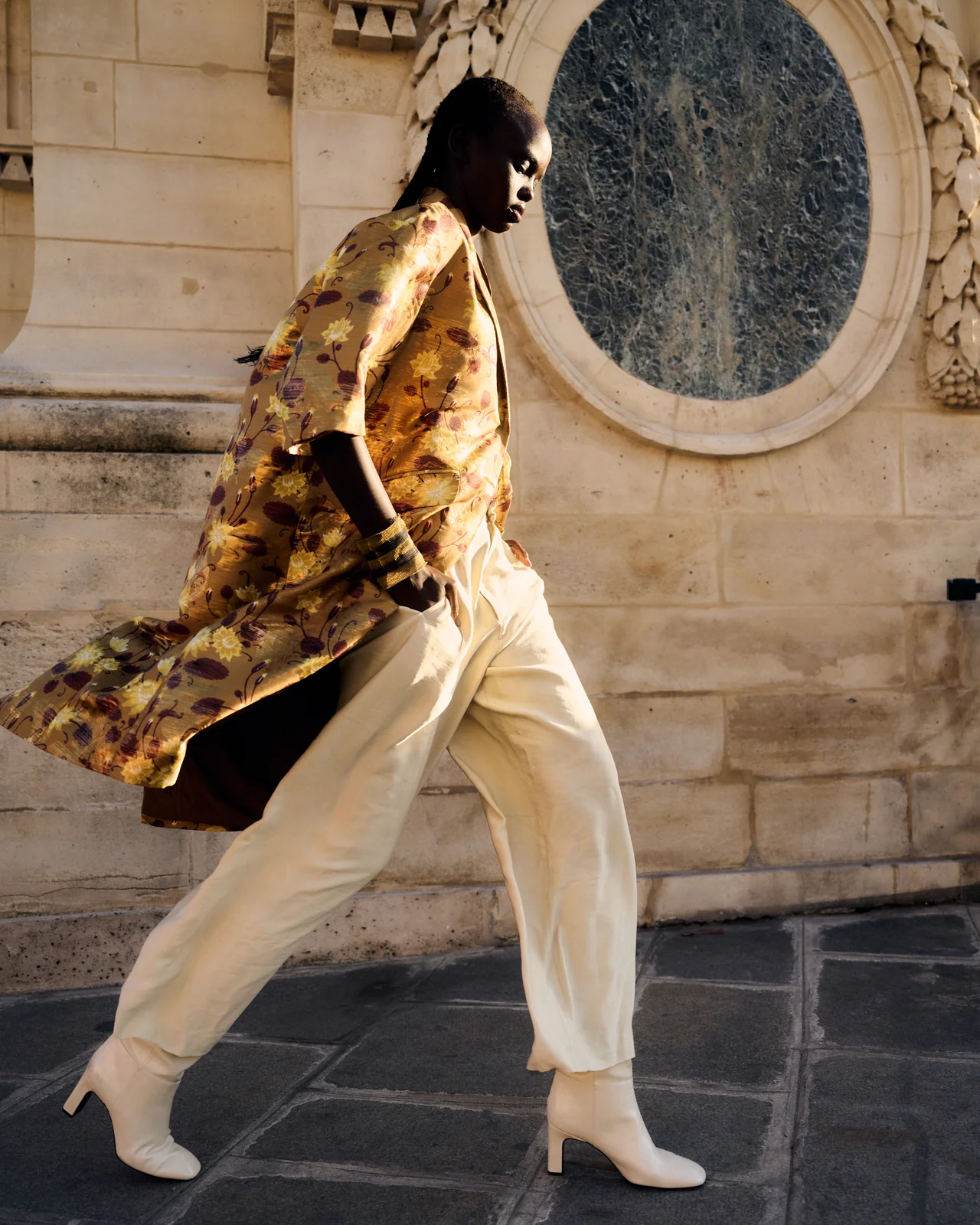 Abrigo de viscosa metalizada con estampado floral | MES DEMOISELLES 5.jpg Abrigo de viscosa metalizada con estampado floral | MES DEMOISELLES